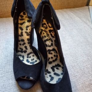 Black Wedges with Bow on back, open side, size 8.5